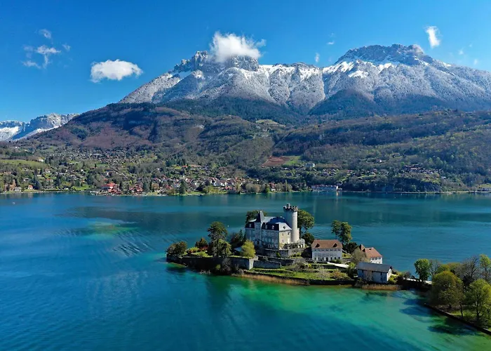 公寓 Rayan 4 Etoiles - Proche & Vieille Ville, Garage Prive, Secteur Recherche 阿讷西