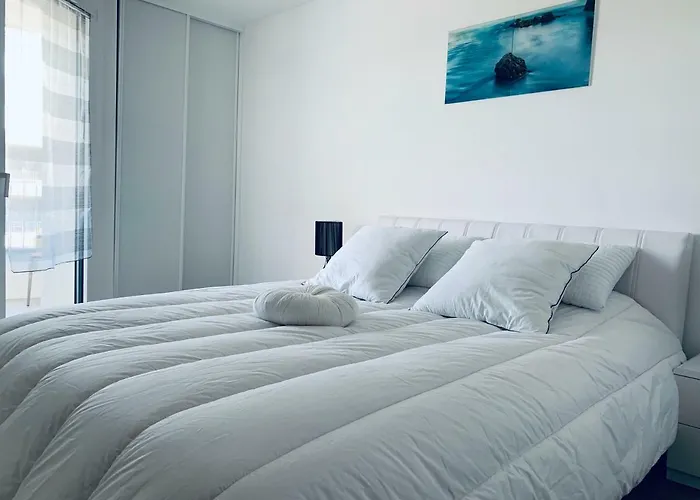 Rayan 4 Etoiles - Proche & Vieille Ville, Garage Prive, Secteur Recherche 公寓 *